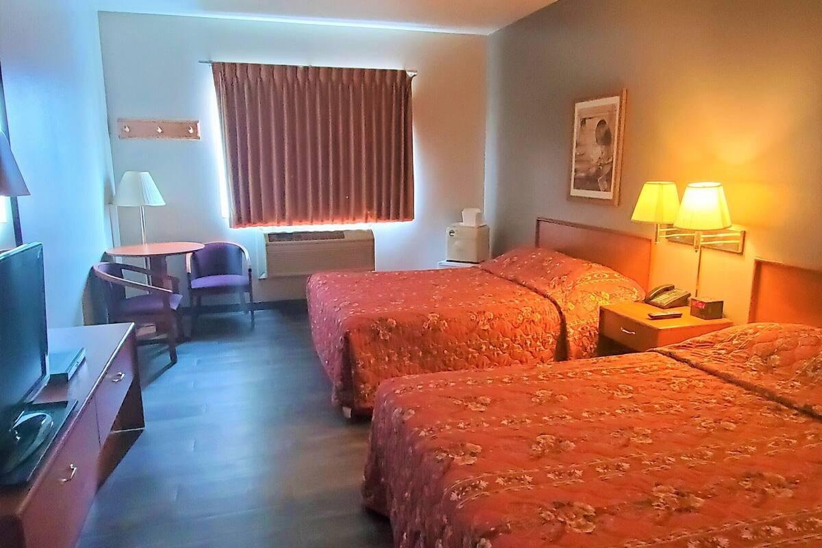 Quality Inn & Suites Pinedale Exteriér fotografie